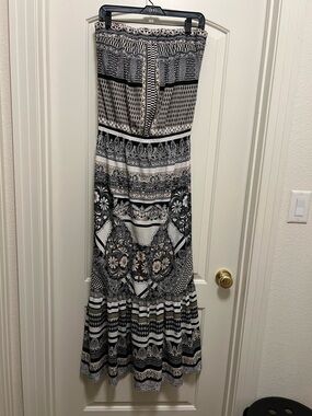 Hale Bob Black and White Printed Strapless Maxi Dress